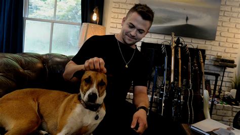 Country Singer Hunter Hayes To Drop Surprise Album Wild Blue Friday