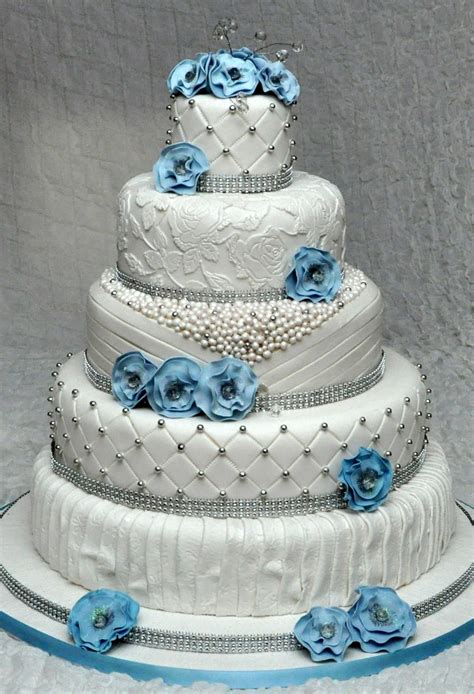 5 Tier Wedding Cake With Edible Pearls And Lace Decorated