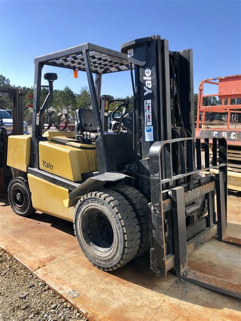 yale  dual tire pneumatic forklifts  sale
