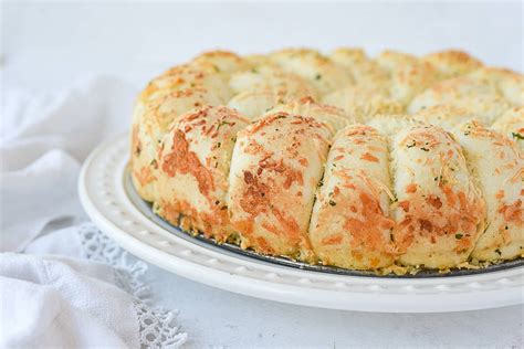 Quick And Easy Cheesy Pull Apart Bread Leigh Anne Wilkes
