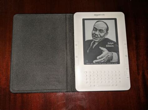 Amazon Kindle 2nd Generation 2gb 3g Unlocked 6in White For Sale