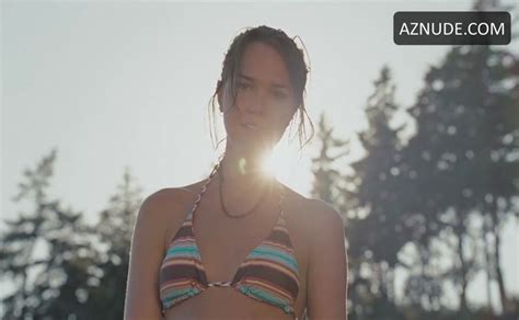 Emily Browning Bikini Scene In The Uninvited Aznude
