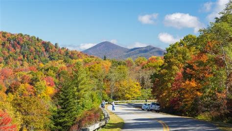 4 Must Visit Places In Appalachia For Fall Colors