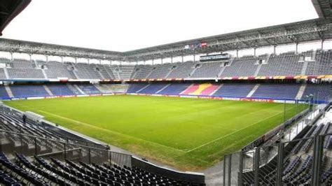 Red bull salzburg stadion außen. Diese 14 Stadien sind Bundesliga-tauglich (2)