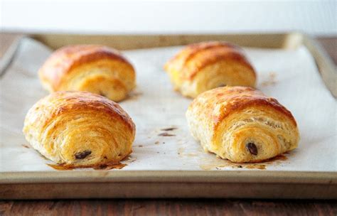 Chocolate Croissants Chocolate Croissant Recipes Puff Pastry Recipes