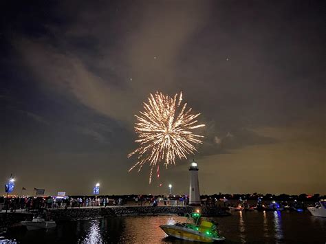 Fireworks Show At Rockwall Harbor Saturday To Celebrate Labor Day