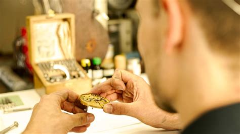 Watchmakers Love Their Job But Say Its Become A Rare Profession Abc