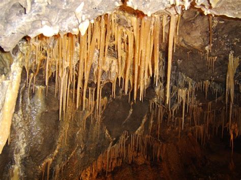 Pictures Of Treak Cliff Cavern
