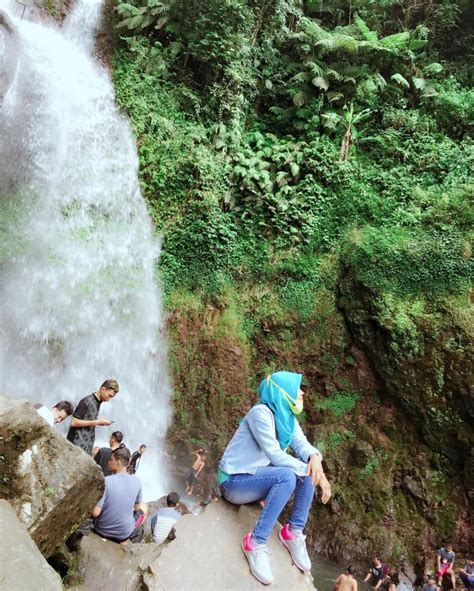 Curug Ciherang Bogor Yang Populer Dengan Rumah Pohonnya Tempat Asik