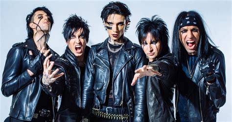 The group is composed of andy biersack (lead vocals), ashley purdy (bass black veil brides are known for their distinct appearance (black makeup and body paint, tight black studded clothing, and long hair), which was. ELMARAD! - Black Veil Brides (US)