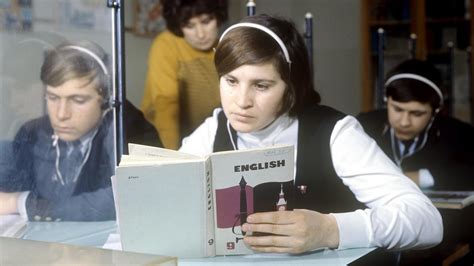 Kako so se učili angleščino v Sovjetski zvezi Russia Beyond Slovenija