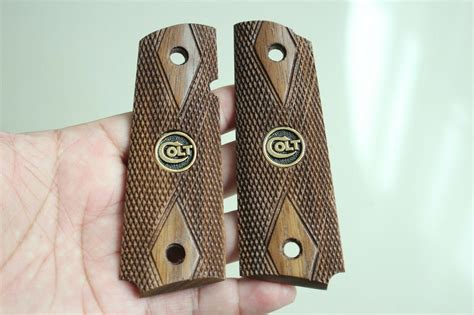 Walnut Wood Grips For Colt 1911 Full Size Commander Government Etsy