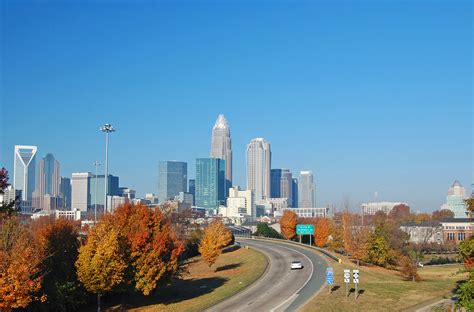 Dette hotel ligger i charlotte center city, kun få skridt fra harvey b. Some new Charlotte photos - SkyscraperPage Forum