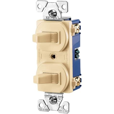 Eaton 15 Amp Single Pole3 Way Combination Light Switch Ivory In The
