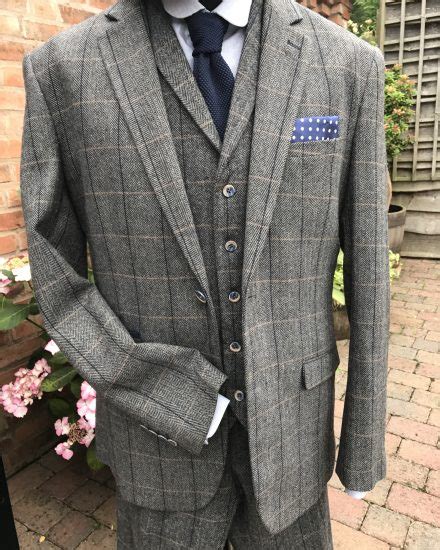 Peaky blinders suit mens gray three button two flap front pockets 3 piece suit brand new quality peaky blinders style tweed vested suit + overcoat + hat peaky blinders suits custom. Masquerade Grey Checked Tweed Peaky Blinders Suit - Masquerade