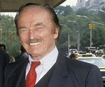 Fred Trump Biography - Facts, Childhood, Family Life & Achievements