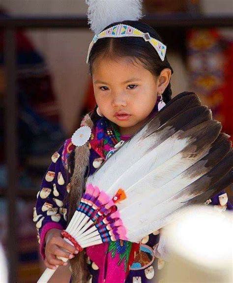 Pin By Lloyd Smith On Native Americans Native American Children