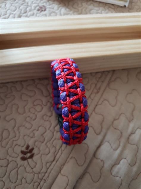 Common mistakes when weaving paracord knots? Pin by Martin Trinidad on Paracord | Paracord, Paracord knots, Diy and crafts