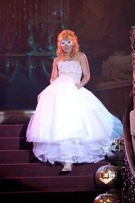 She lived with her evil stepmom and twin stepsisters following her dad's death. A Cinderella Story (2004), with Hilary Duff as 'Sam'. | Movie costumes | Pinterest | Hilary duff ...