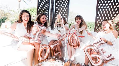 Make the bachelorette party about the bride. 7 Tips for the Best Bachelorette Party - 2020 Guide - FotoLog