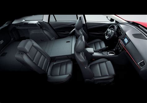 Mazda6 Wagon Car Body Design