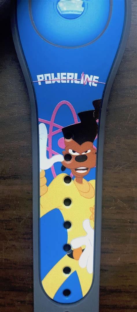 A Goofy Movie Now Has A Limited Release Graphic Magicband