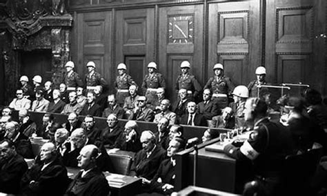 Le procès de Nuremberg Mémoires de Guerre