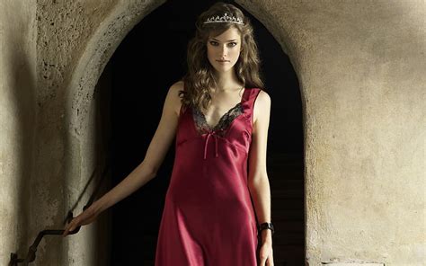 Crown Dress Model Women Swiss Julia Saner Hd Wallpaper Peakpx
