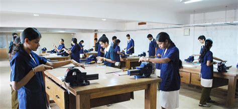 Scope of mechanical engineering in india and abroad the scope of mechanical engineers in india and abroad is very broad, with a plethora of opportunities in practically any industry. Mechanical Engineering Courses in India