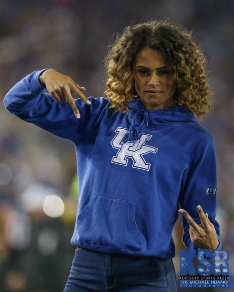 Find out about willie mclaughlin & mary mclaughlin married, children, joint family tree & history, ancestors and ancestry. Sydney McLaughlin wins a major award | Kentucky Sports Radio