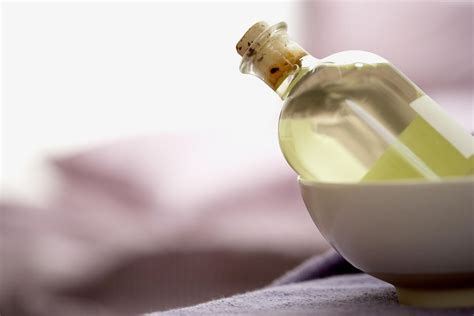 The Best Massage Oils For Home Use