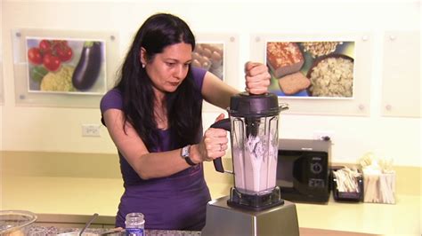 Chef Known As Blender Girl Whips Up Healthy Fast Food Abc7 Los Angeles