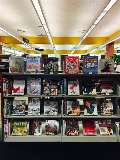 Visual Merchandising Applying Bookstore Insights To Public Library