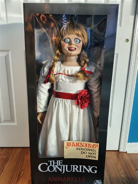 Trick Or Treat Studios The Conjuring Annabelle Doll
