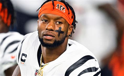 Bengals Joe Mixon Recharged With Pointing Gun At Woman The Seattle Times