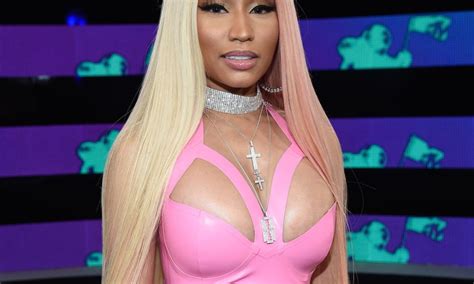 Nicki Minaj Details Her Fear And Anxiety After Becoming A Mom The New York Folk