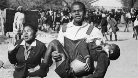 1 Jour 1 Combat 16 Juin 1976 Le Massacre De Soweto Licra