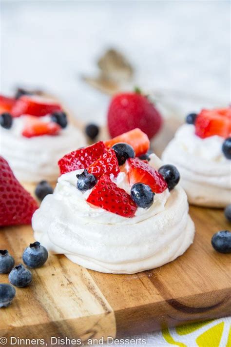 Spoon the meringue into the circle and shape with the back of a serving spoon or rubber spatula to create a large meringue nest, with soft peaks rising on all sides. Mini Pavlova Recipe - crispy meringue made into single ...