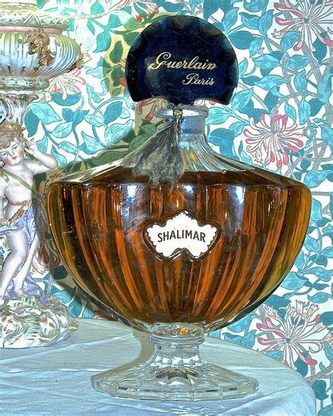 Shalimar Perfume By Guerlain Paris Giant Baccarat Factice Display Bottle Rare Perfume