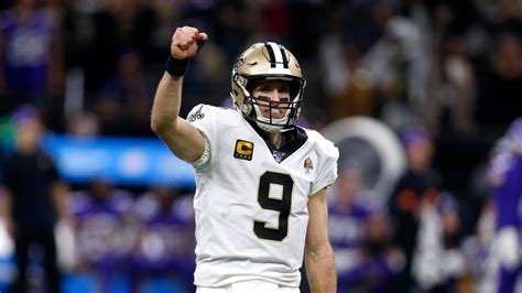 New Orleans Saints Qb Drew Brees Returns To Team On Two Year Contract