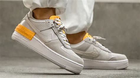 Nike air force 1 shadow sail sunset pulse gr. Nike W Air Force 1 Shadow SE WhiteParticle Grey