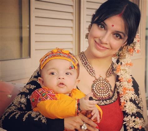 Divya Khosla Kumar And Son Ruhaan Bollywood Bubble 277190