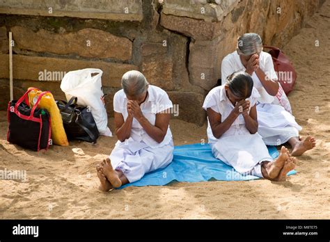 Old Sri Lankan Hi Res Stock Photography And Images Alamy