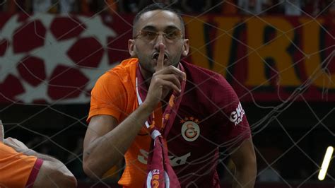 Galatasaray ın Hakim Ziyech transferi dünya basınında