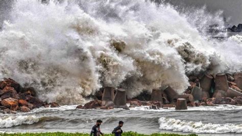 The last major quake struck in a nearby region in april and caused minor damages but no casualties. Cyclone Amphan To Hit West Bengal And Odisha Today - Zee ...