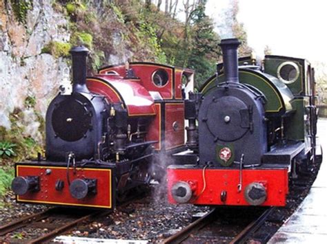 Talyllyn Railway Steam Locomotive No 4 Edward Thomas Set For Corris