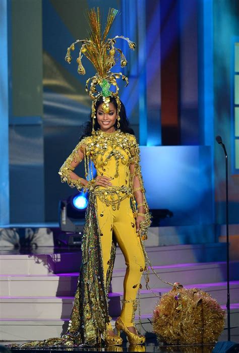 61 Miss Universe National Costumes Ranked By Rewearability Mtv Miss Univers 2015 Miss
