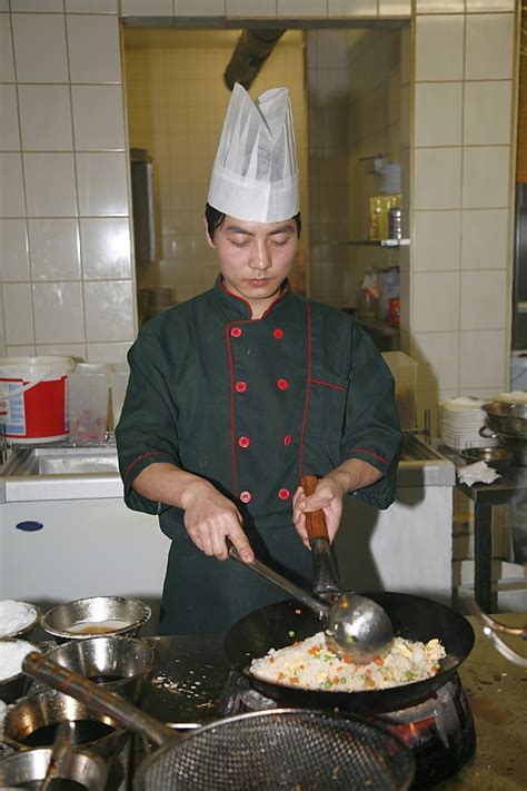 Haus des lächelns restaurant mit lieferdienst. chinesisch - Haus des Lächelns an der B1 - Garcon Magazin