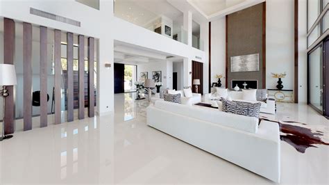 Amazing 9 Bedroom Premium Mansion In 2020 Mansion Living Room Luxury