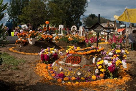 Dia De Los Muertos More Than Just A Variant Of Halloween